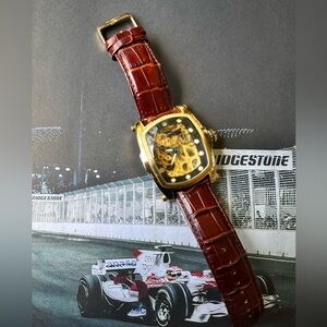 WOW 👀 LOOK RARE Invicta Lupah 48-50mm mechanical men’s watch. NO BATTERY NEEDED!